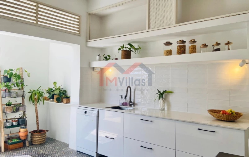 Apartamento T7 para Venda em Loule (São Clemente) Foto 1