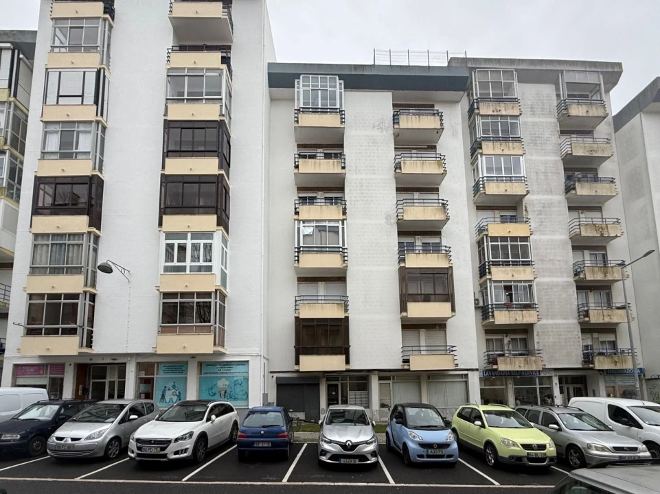 Loja para Venda em Rio de Mouro Foto 7