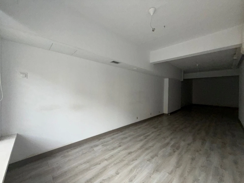 Loja para Venda em Rio de Mouro Foto 9