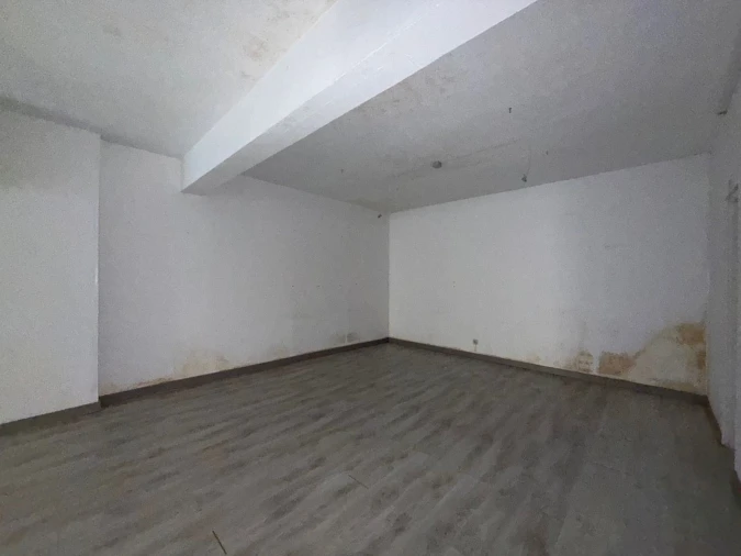 Loja para Venda em Rio de Mouro Foto 5