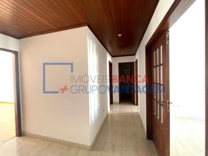 Apartamento T3 para Venda em Seixal, Arrentela e Aldeia de Paio Pires Foto 13