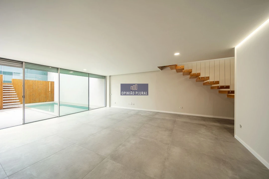 Moradia T4 para Venda em Canidelo Foto 33