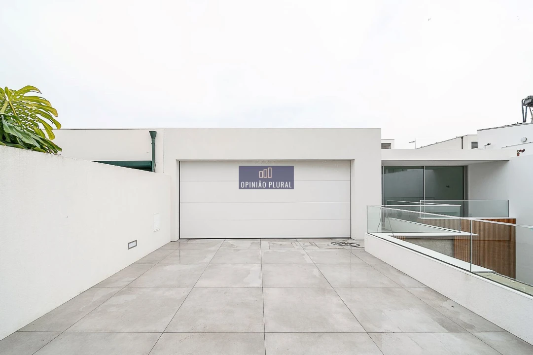 Moradia T4 para Venda em Canidelo Foto 36