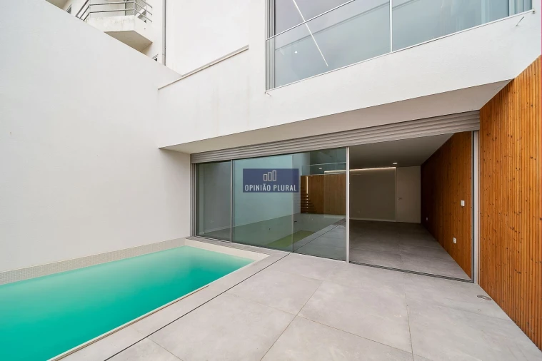 Moradia T4 para Venda em Canidelo Foto 3