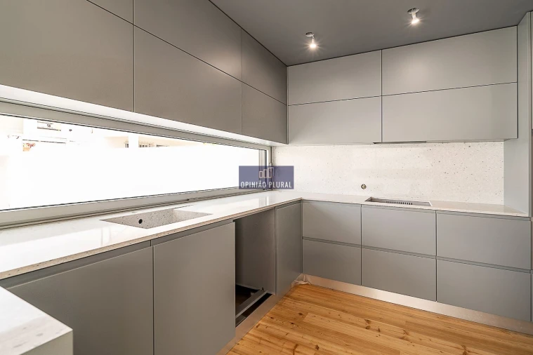 Moradia T4 para Venda em Canidelo Foto 8