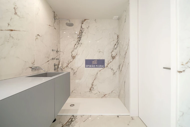 Moradia T4 para Venda em Canidelo Foto 15