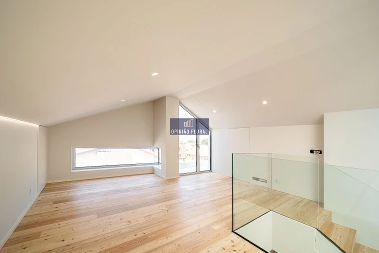 Moradia T4 para Venda em Canidelo Foto 26