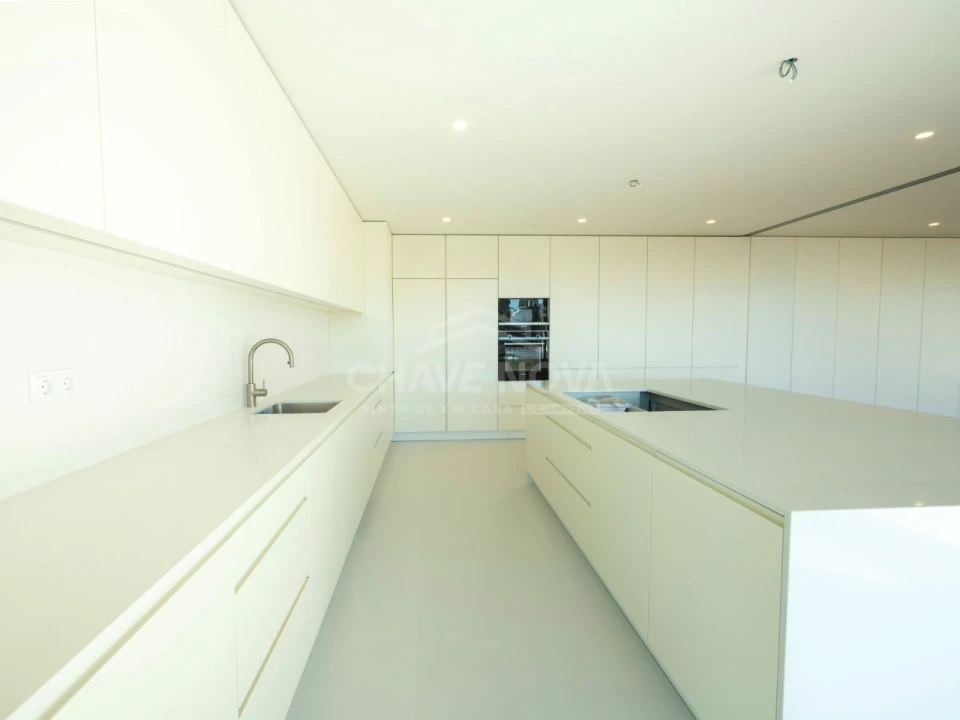 Apartamento T3 para Venda em Lordelo do Ouro e Massarelos Foto 10