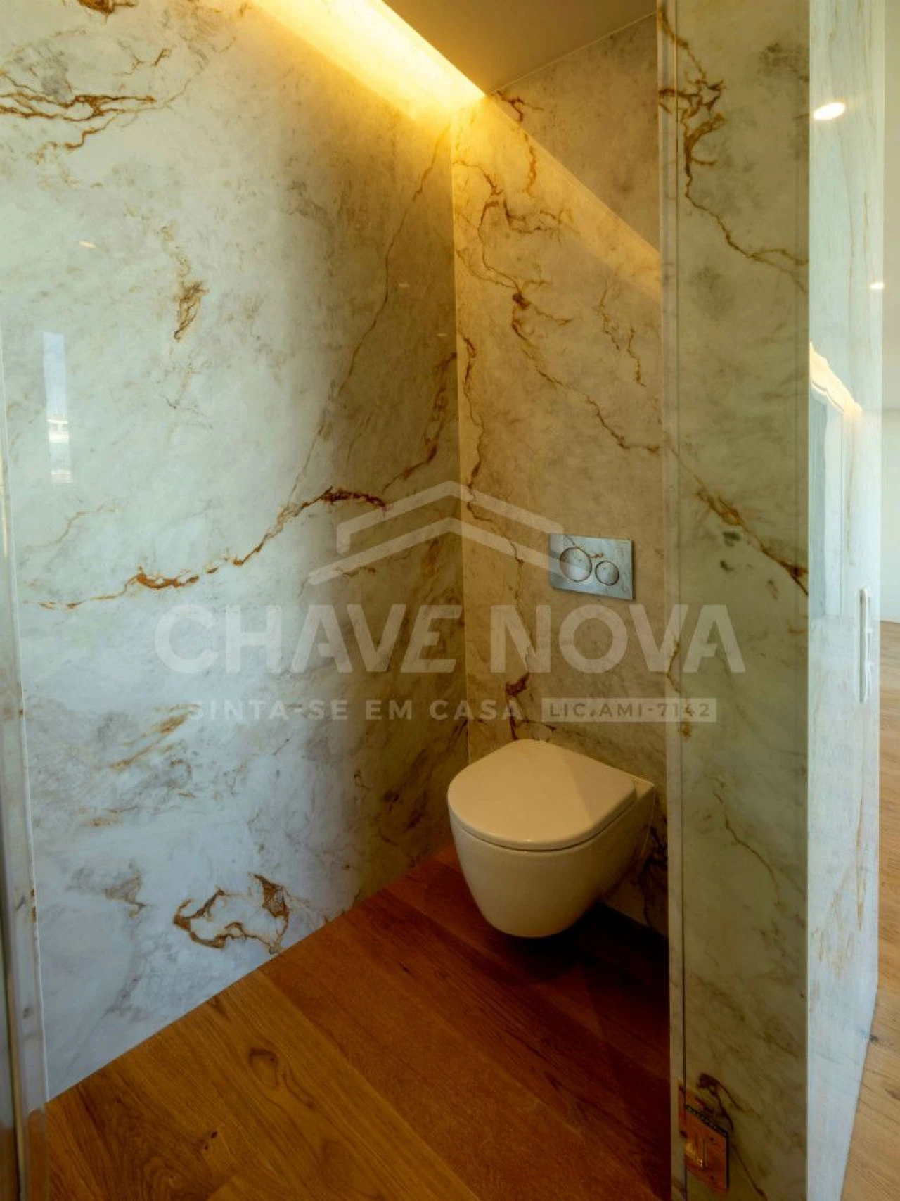 Apartamento T3 para Venda em Lordelo do Ouro e Massarelos Foto 12