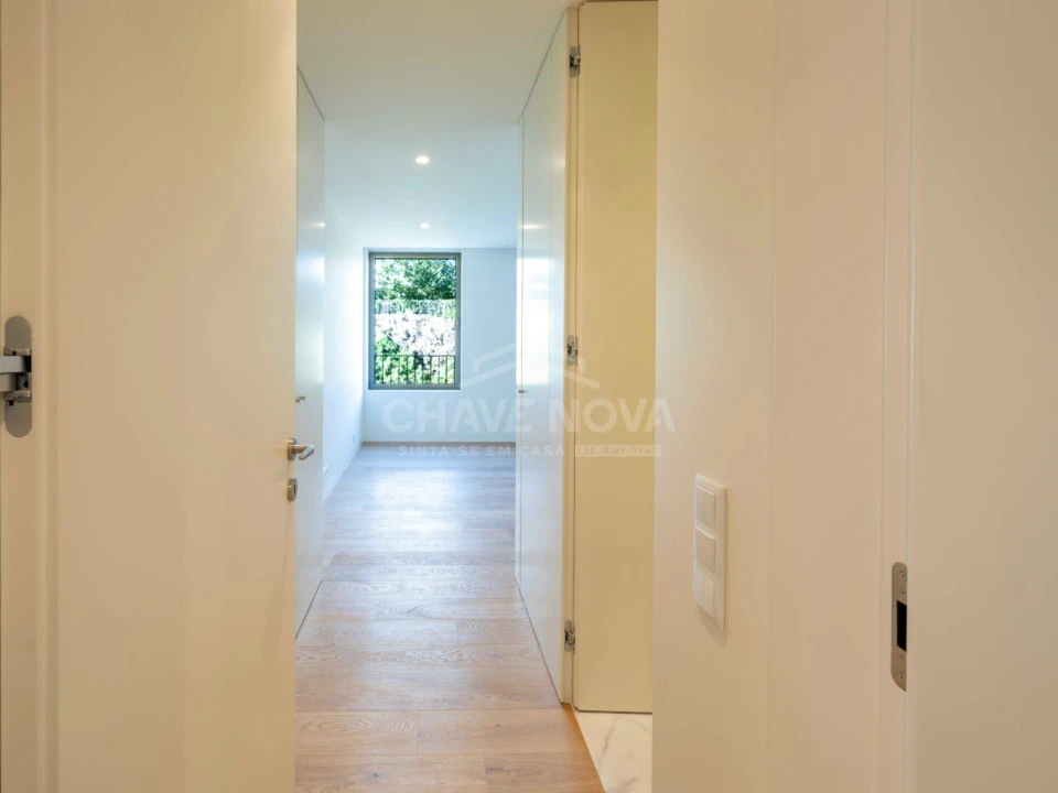 Apartamento T3 para Venda em Lordelo do Ouro e Massarelos Foto 15