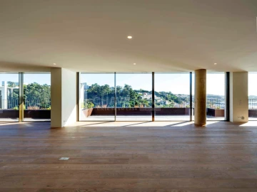 Apartamento T3 para Venda em Lordelo do Ouro e Massarelos