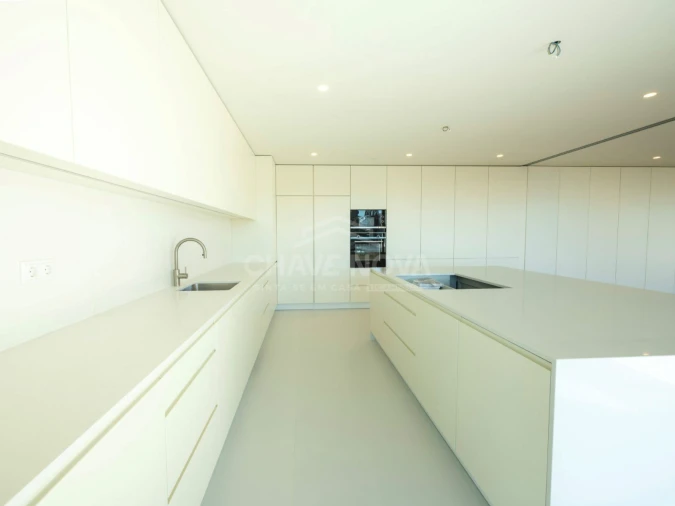 Apartamento T3 para Venda em Lordelo do Ouro e Massarelos Foto 10