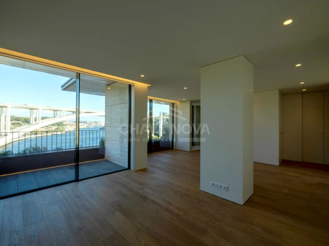 Apartamento T3 para Venda em Lordelo do Ouro e Massarelos Foto 19