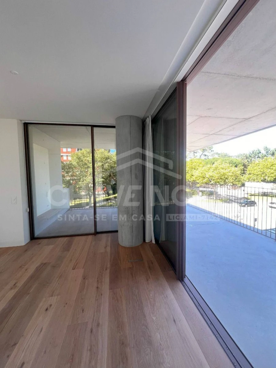 Apartamento T2 para Venda em Aldoar, Foz do Douro e Nevogilde Foto 20