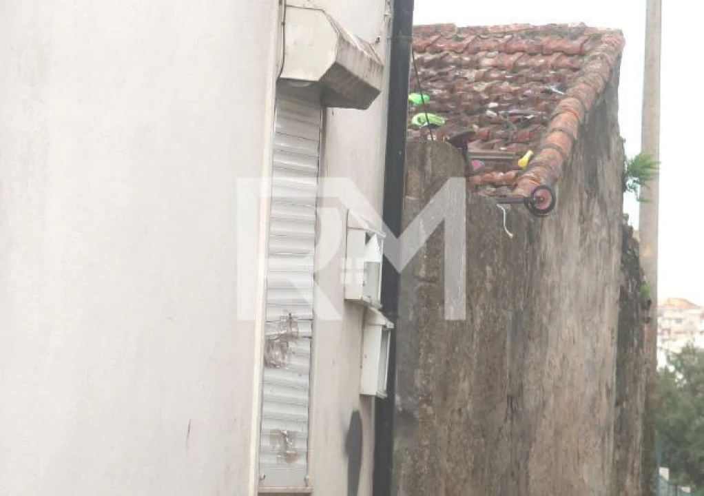 Moradia T4 para Venda em Campanhã Foto 10