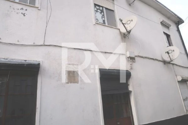 Moradia T4 para Venda em Campanhã Foto 5