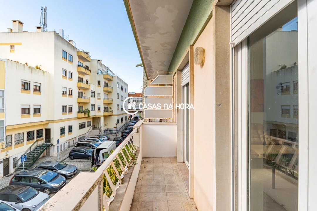 Apartamento T1 para Arrendamento em Algés, Linda-A-Velha e Cruz Quebrada-Dafundo Foto 7