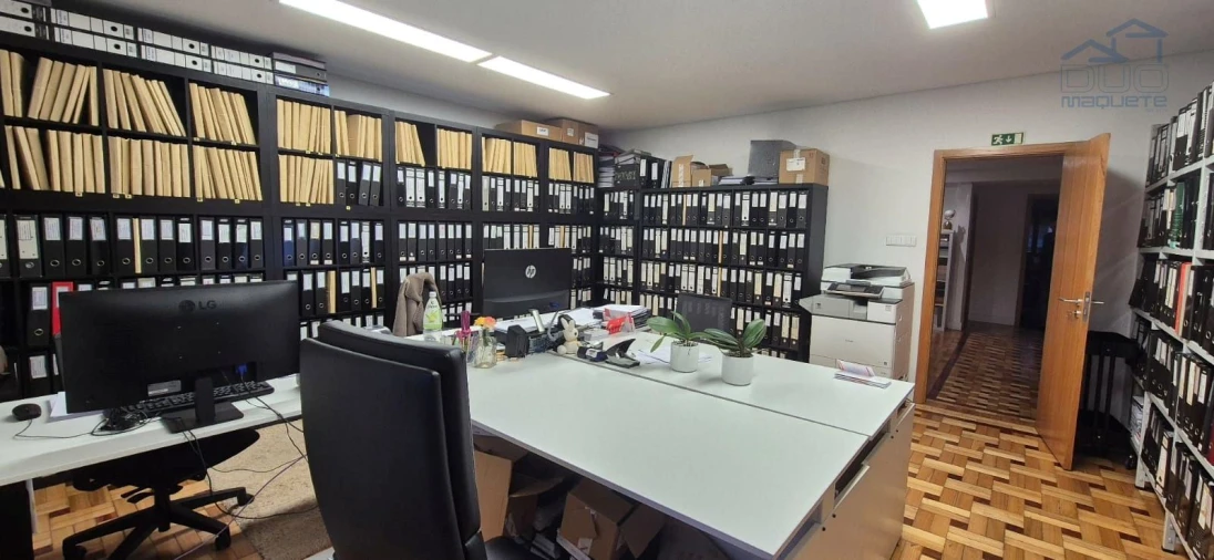 Escritório para Venda em Cedofeita, Santo Ildefonso, Sé, Miragaia, São Nicolau e Vitória Foto 10