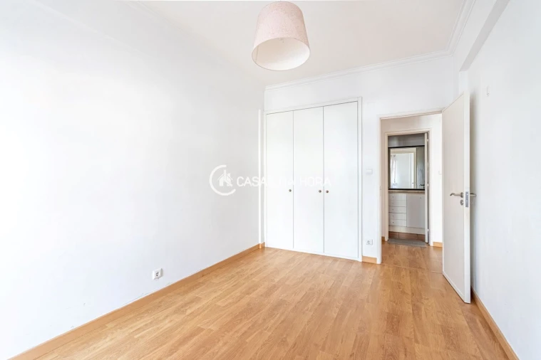 Apartamento T1 para Arrendamento em Oeiras e São Julião da Barra, Paço de Arcos e Caxias Foto 17