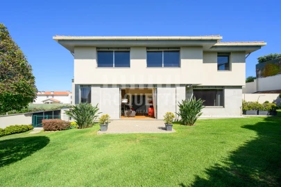 Moradia T4 para Venda em Aldoar, Foz do Douro e Nevogilde