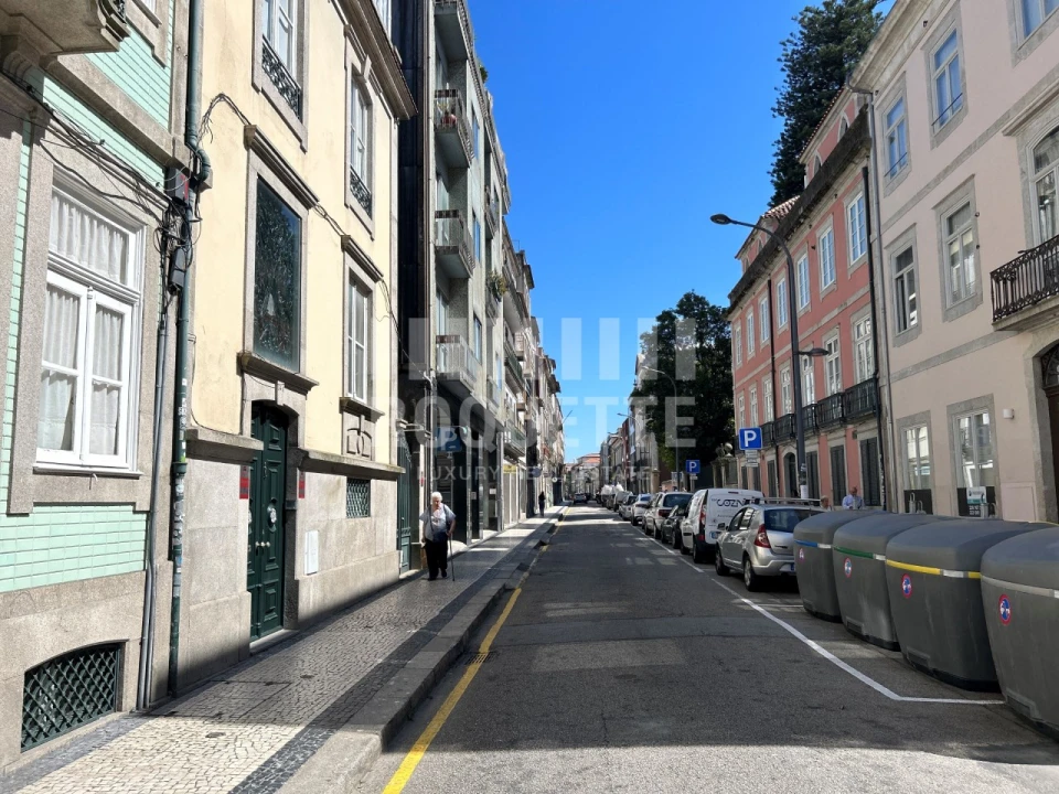 Apartamento T3 para Venda em Cedofeita, Santo Ildefonso, Sé, Miragaia, São Nicolau e Vitória Foto 21