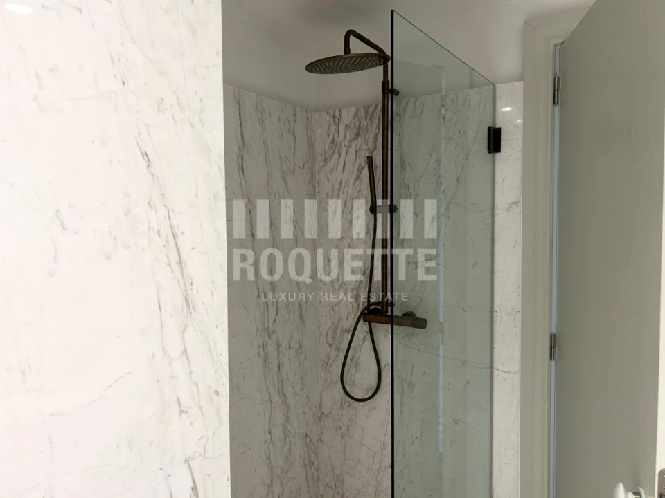 Apartamento T3 para Venda em Cedofeita, Santo Ildefonso, Sé, Miragaia, São Nicolau e Vitória Foto 23