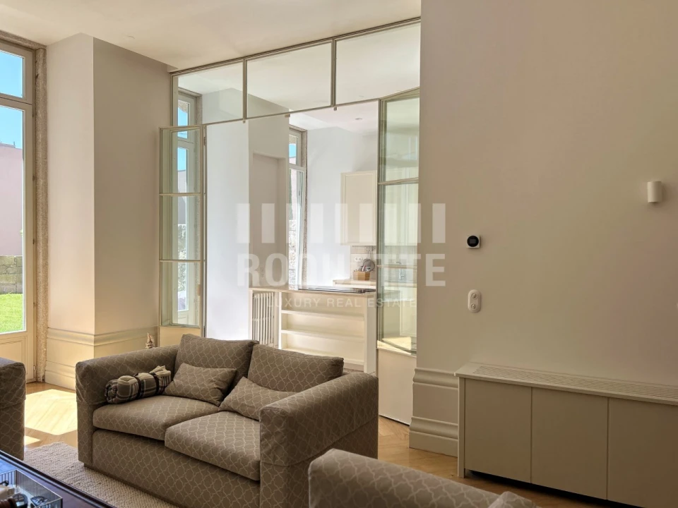 Apartamento T3 para Venda em Cedofeita, Santo Ildefonso, Sé, Miragaia, São Nicolau e Vitória Foto 4