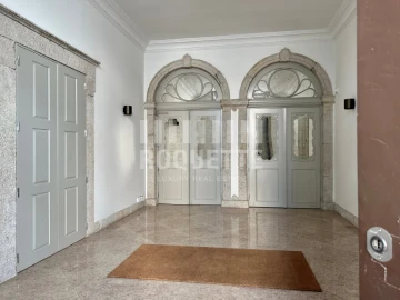 Apartamento T3 para Venda em Cedofeita, Santo Ildefonso, Sé, Miragaia, São Nicolau e Vitória