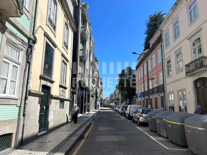 Apartamento T3 para Venda em Cedofeita, Santo Ildefonso, Sé, Miragaia, São Nicolau e Vitória Foto 37