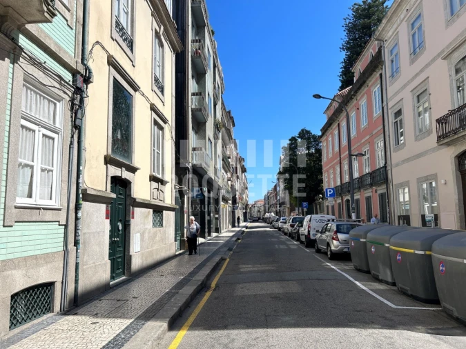 Apartamento T3 para Venda em Cedofeita, Santo Ildefonso, Sé, Miragaia, São Nicolau e Vitória Foto 21