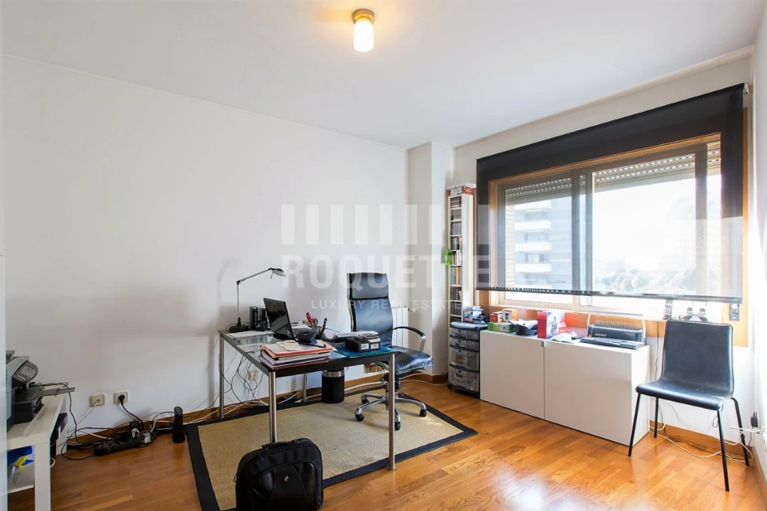 Apartamento T3 para Venda em Aldoar, Foz do Douro e Nevogilde Foto 13