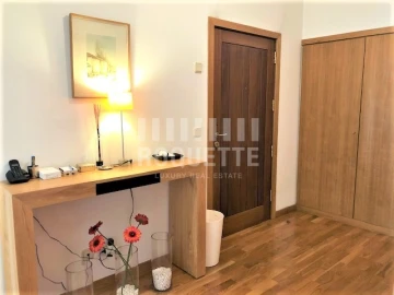 Apartamento T3 para Venda em Aldoar, Foz do Douro e Nevogilde
