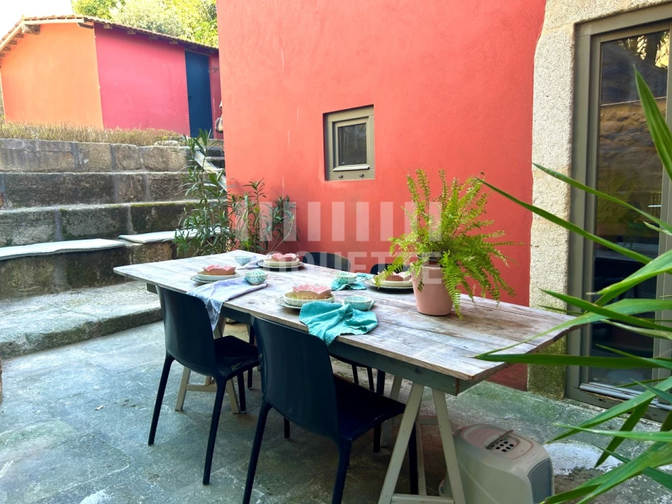 Moradia T4 para Venda em Aldoar, Foz do Douro e Nevogilde Foto 4
