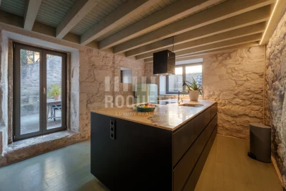 Moradia T4 para Venda em Aldoar, Foz do Douro e Nevogilde