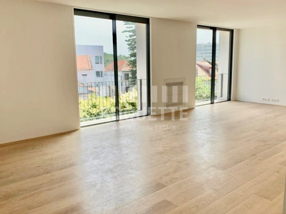 Apartamento T3 para Venda em Aldoar, Foz do Douro e Nevogilde Foto 4