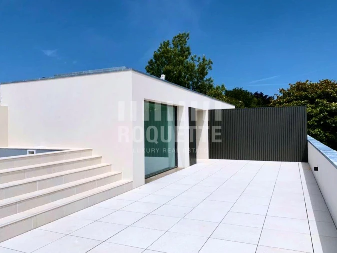 Apartamento T3 para Venda em Aldoar, Foz do Douro e Nevogilde Foto 2