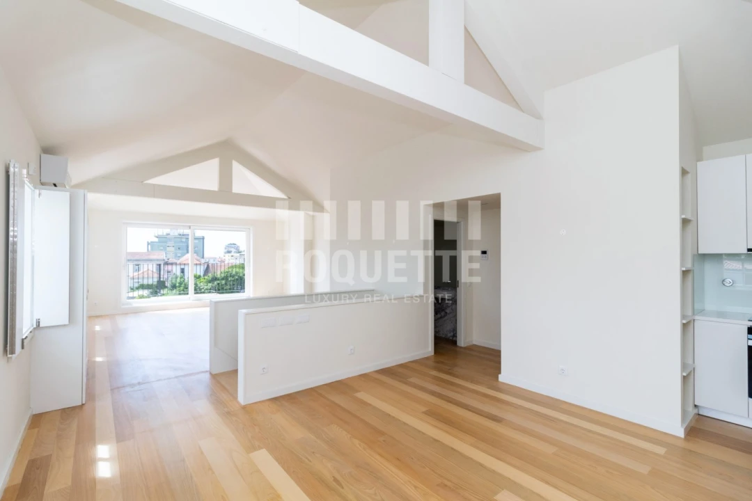 Apartamento T4 para Venda em Aldoar, Foz do Douro e Nevogilde Foto 4