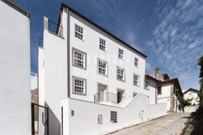 Apartamento T4 para Venda em Aldoar, Foz do Douro e Nevogilde