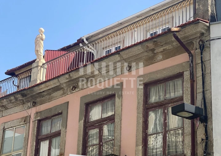 Apartamento T8 para Venda em Aldoar, Foz do Douro e Nevogilde