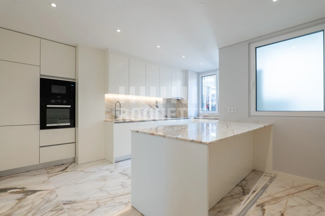 Apartamento T3 para Venda em Aldoar, Foz do Douro e Nevogilde Foto 10
