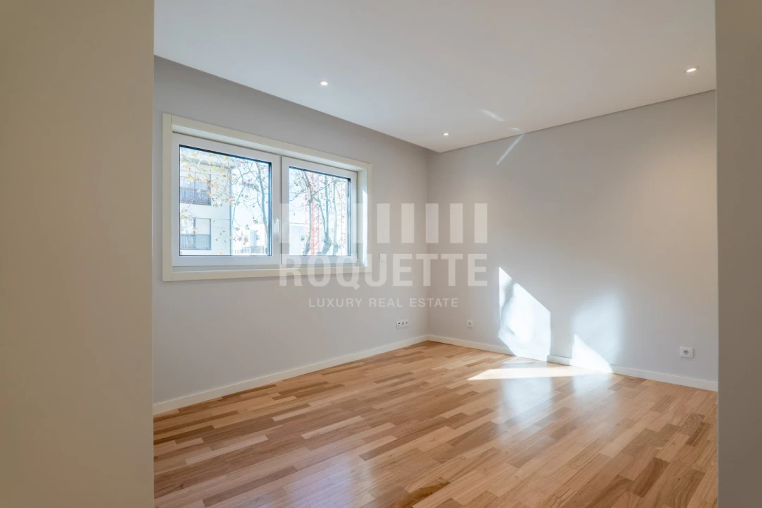Apartamento T3 para Venda em Aldoar, Foz do Douro e Nevogilde Foto 23
