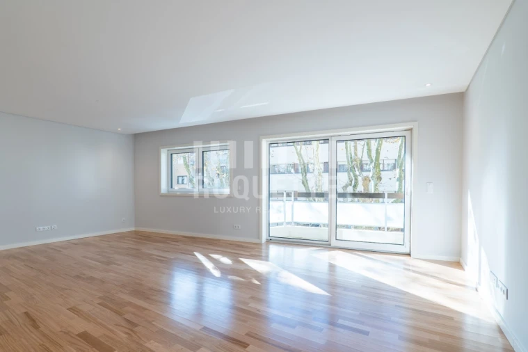 Apartamento T3 para Venda em Aldoar, Foz do Douro e Nevogilde Foto 5