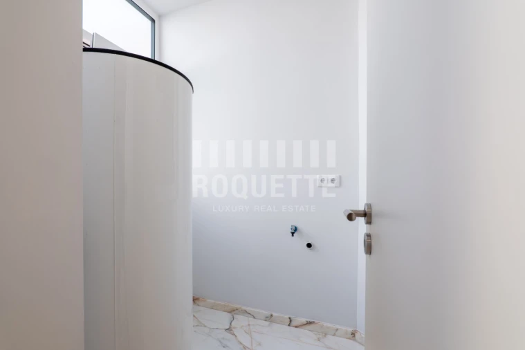 Apartamento T3 para Venda em Aldoar, Foz do Douro e Nevogilde Foto 12