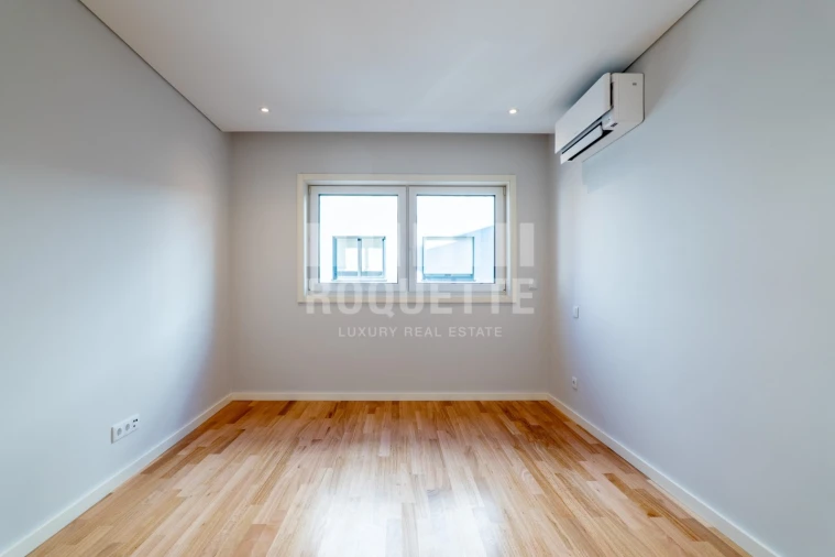 Apartamento T3 para Venda em Aldoar, Foz do Douro e Nevogilde Foto 21