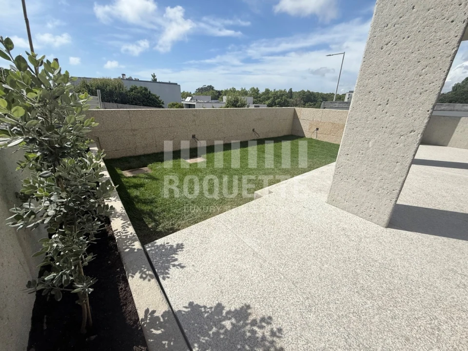 Apartamento T2 para Venda em Aldoar, Foz do Douro e Nevogilde Foto 21