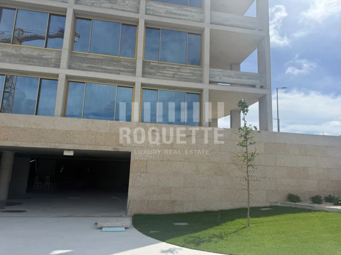 Apartamento T2 para Venda em Aldoar, Foz do Douro e Nevogilde Foto 17