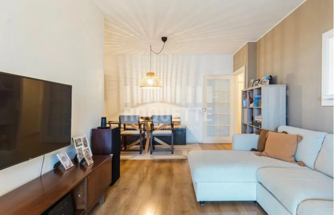Apartamento T2 para Venda em Aldoar, Foz do Douro e Nevogilde Foto 2