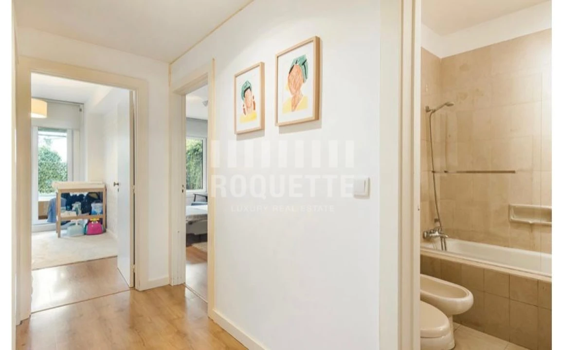 Apartamento T2 para Venda em Aldoar, Foz do Douro e Nevogilde Foto 6