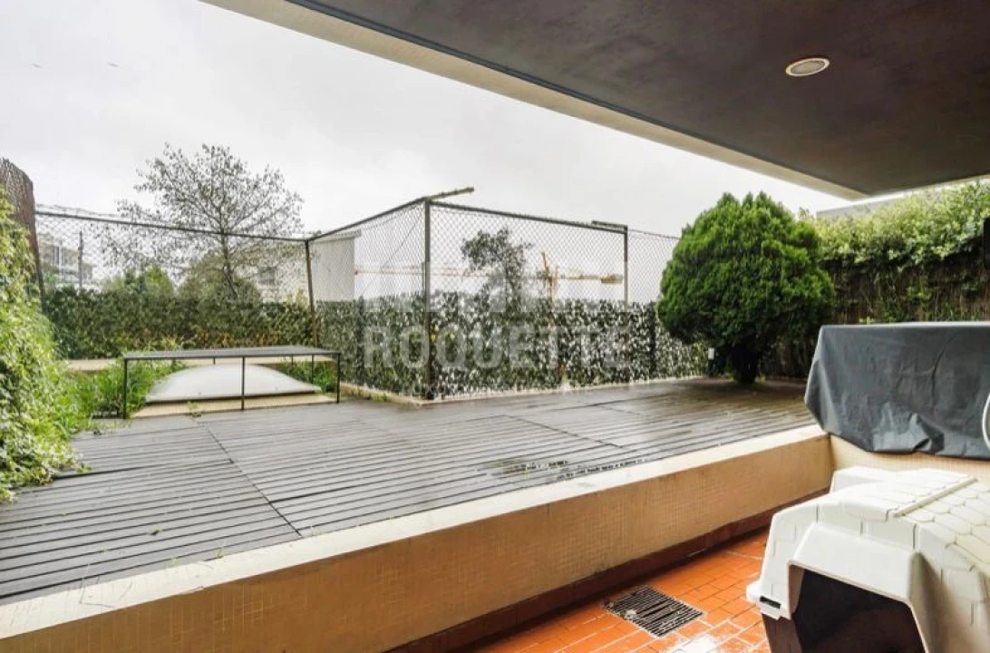 Apartamento T2 para Venda em Aldoar, Foz do Douro e Nevogilde Foto 16