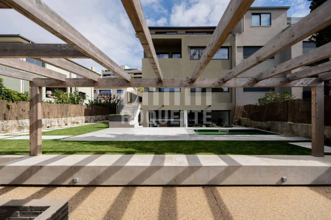 Moradia T4 para Venda em Aldoar, Foz do Douro e Nevogilde Foto 3